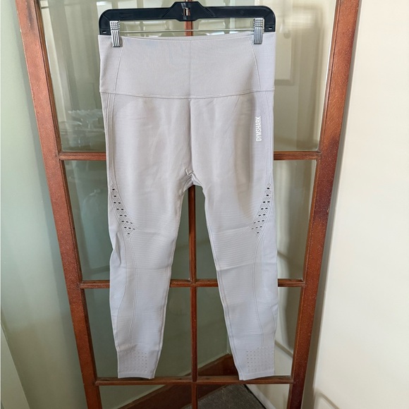 NWOT Gym Shark Seamless Leggings - Picture 1 of 7